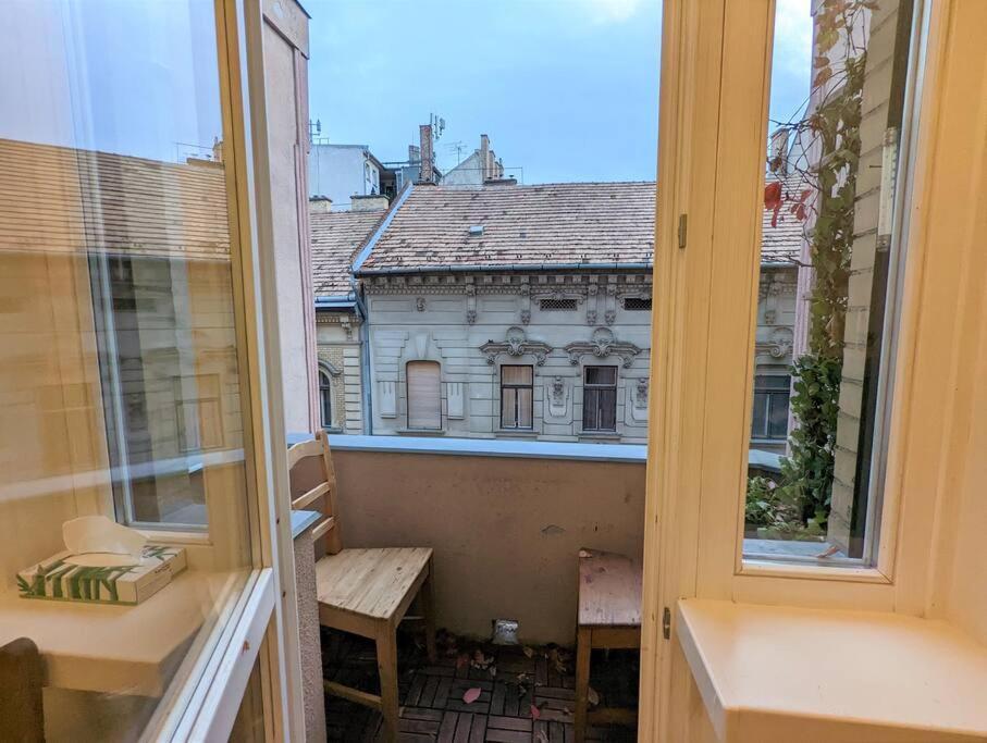 Spacious 4Br Oasis In Central Budapest - Bp Sky Bagian luar foto