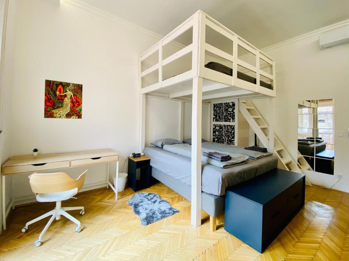 Spacious 4Br Oasis In Central Budapest - Bp Sky Bagian luar foto