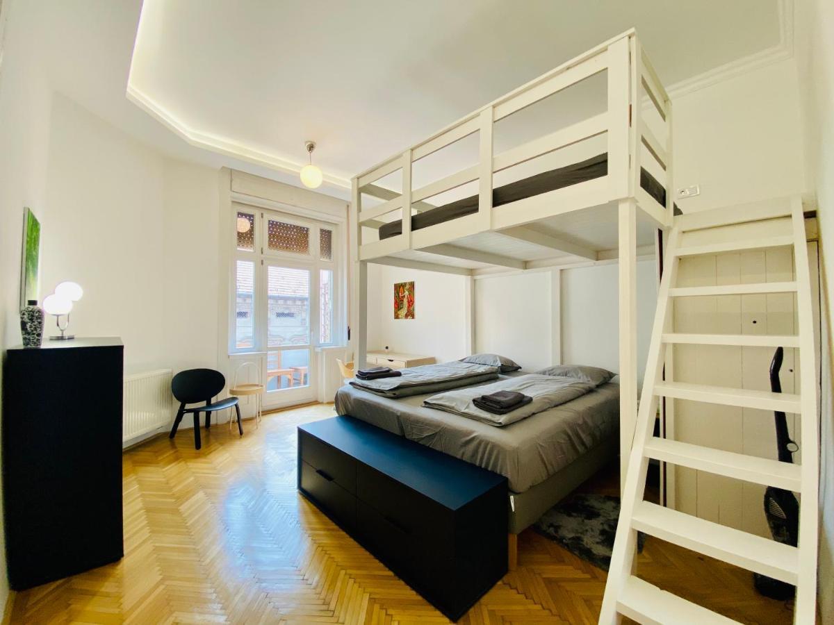 Spacious 4Br Oasis In Central Budapest - Bp Sky Bagian luar foto