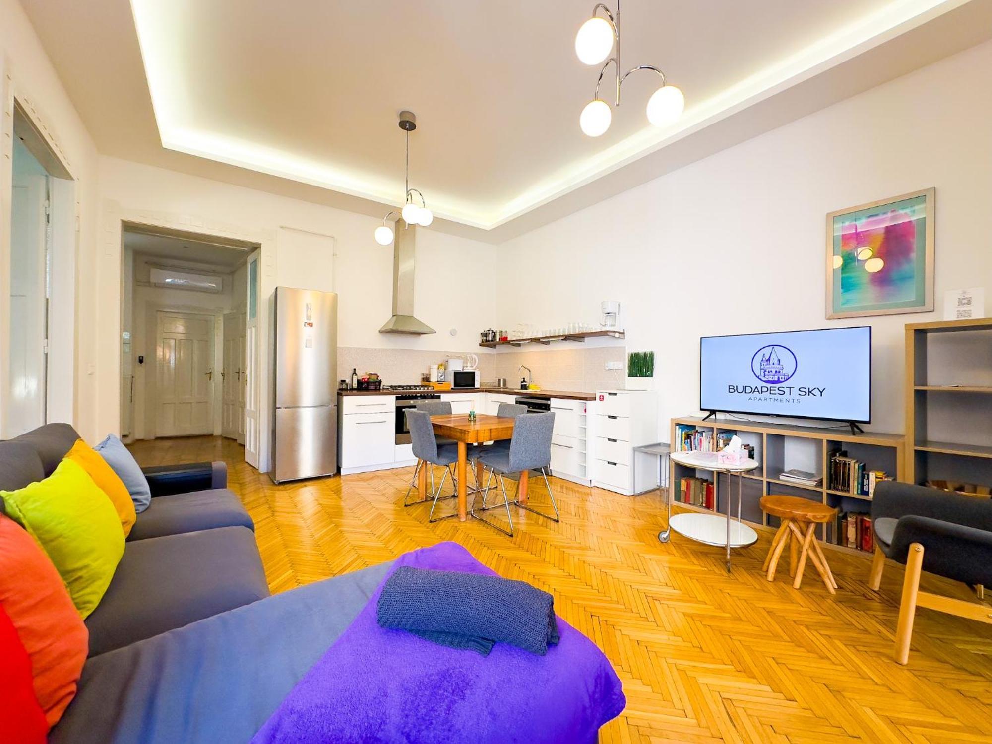 Spacious 4Br Oasis In Central Budapest - Bp Sky Bagian luar foto