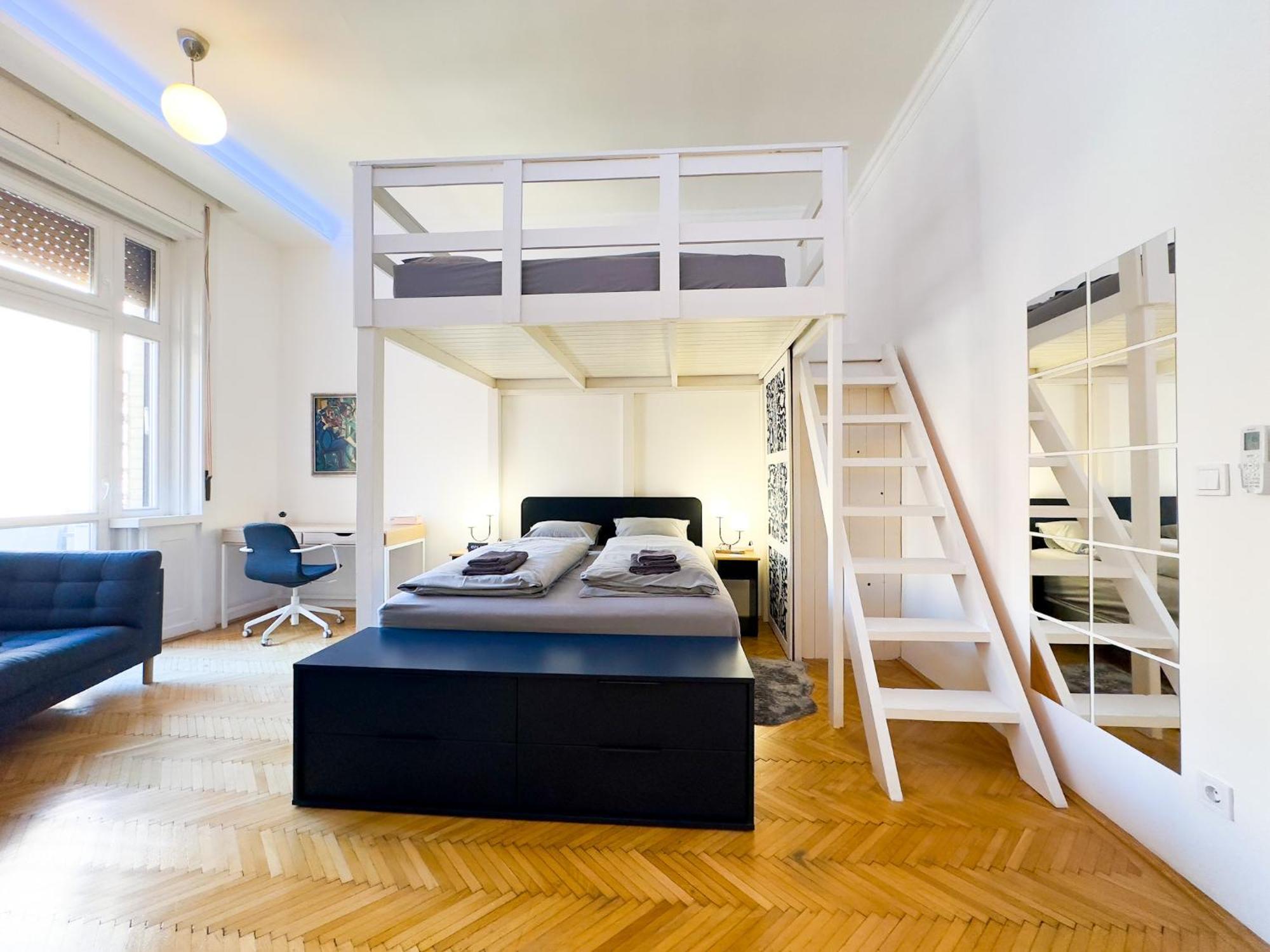 Spacious 4Br Oasis In Central Budapest - Bp Sky Bagian luar foto